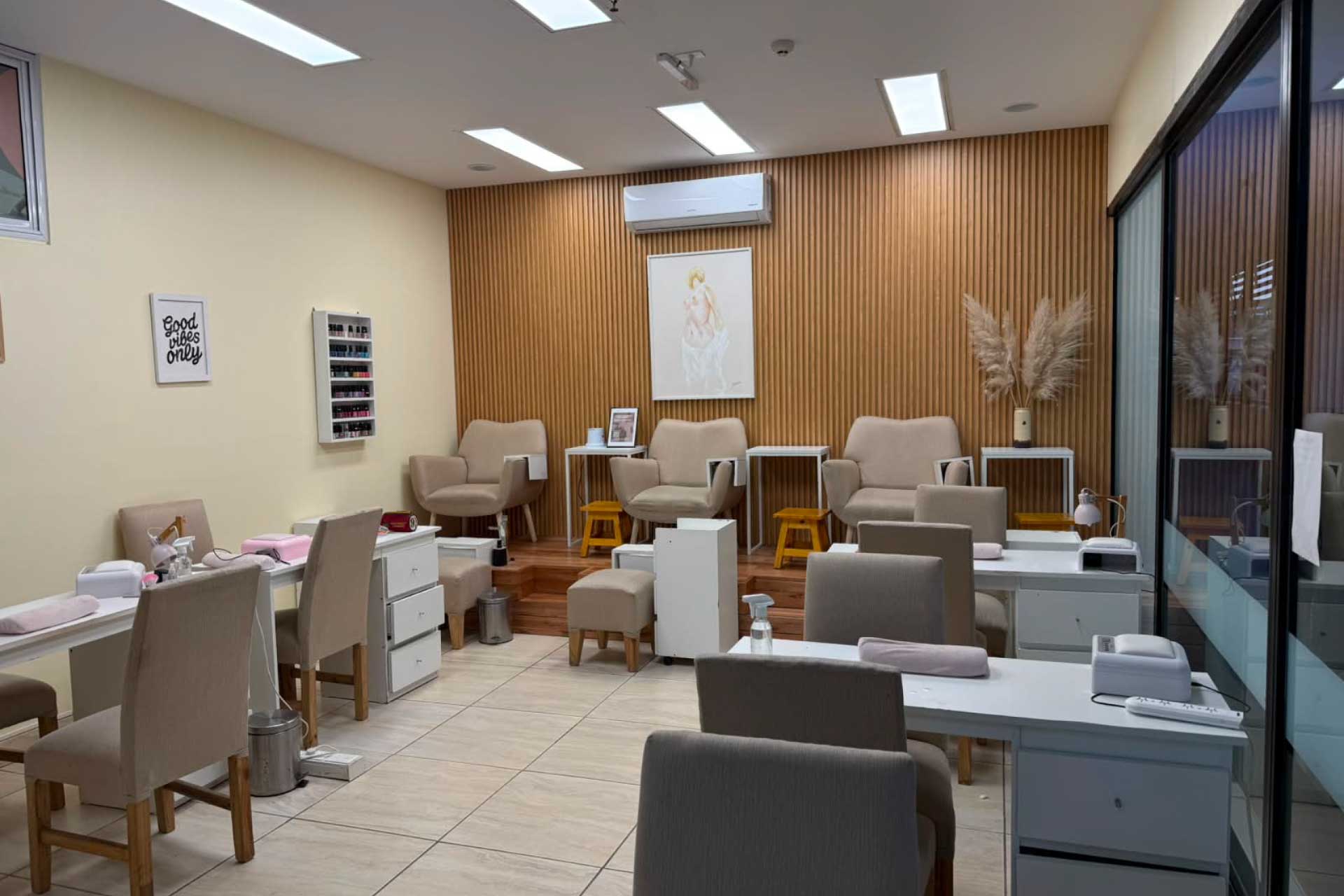Salón Manos y Pies